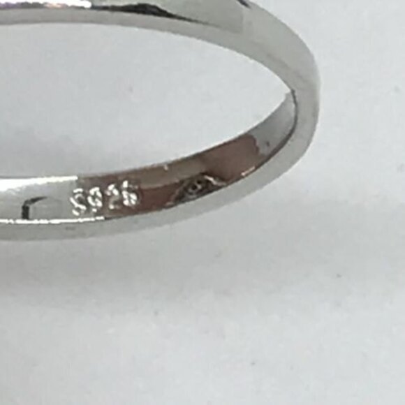 Sterling Silver Mystic Rainbow Ring Size 9 Stamped 925 Oval Center Clear Stones - Picture 5 of 14